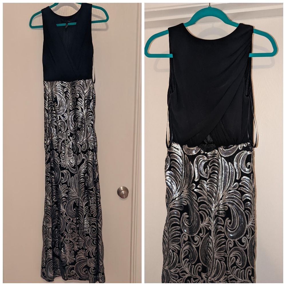 Laundry by Shelli Segal Silver Stream Gown